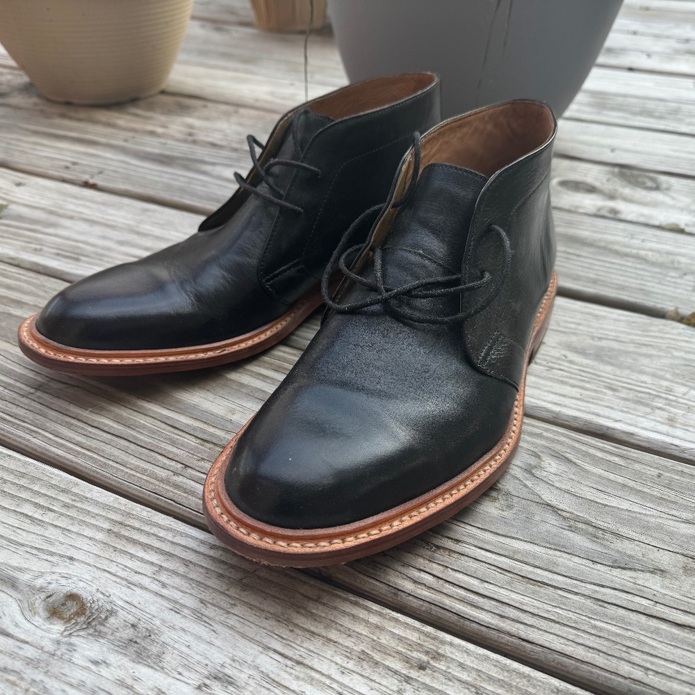 Black Bostonian dress boot, 9.5